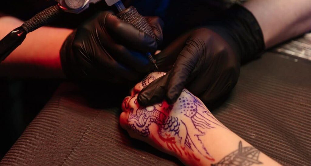 Hur mycket kostar en tatuering?